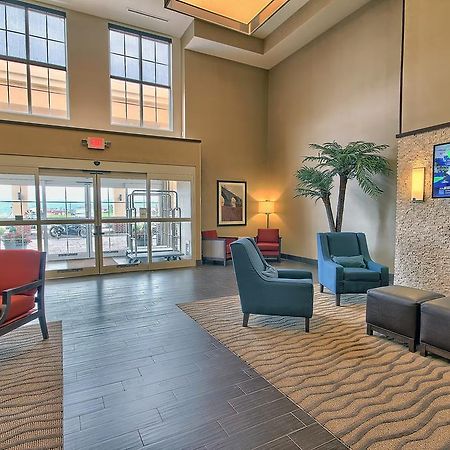 Comfort Suites Marietta-Parkersburg Экстерьер фото