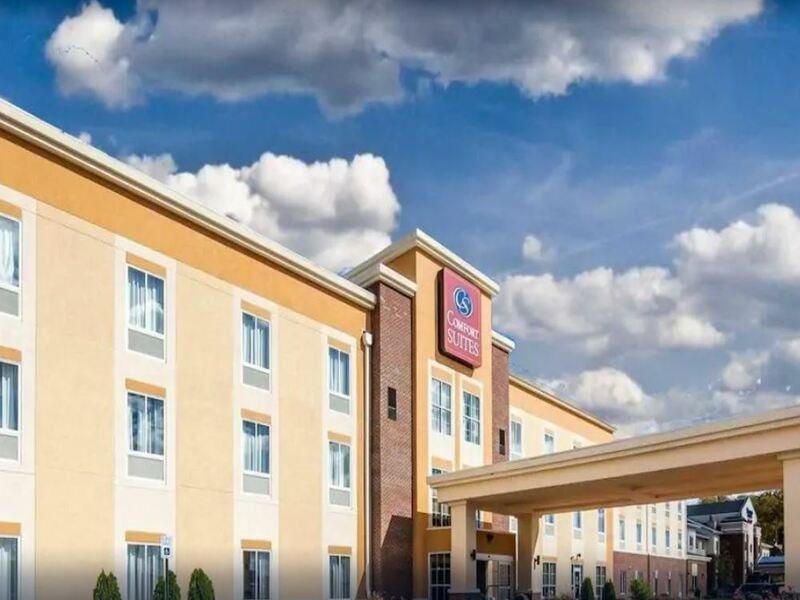 Comfort Suites Marietta-Parkersburg Экстерьер фото