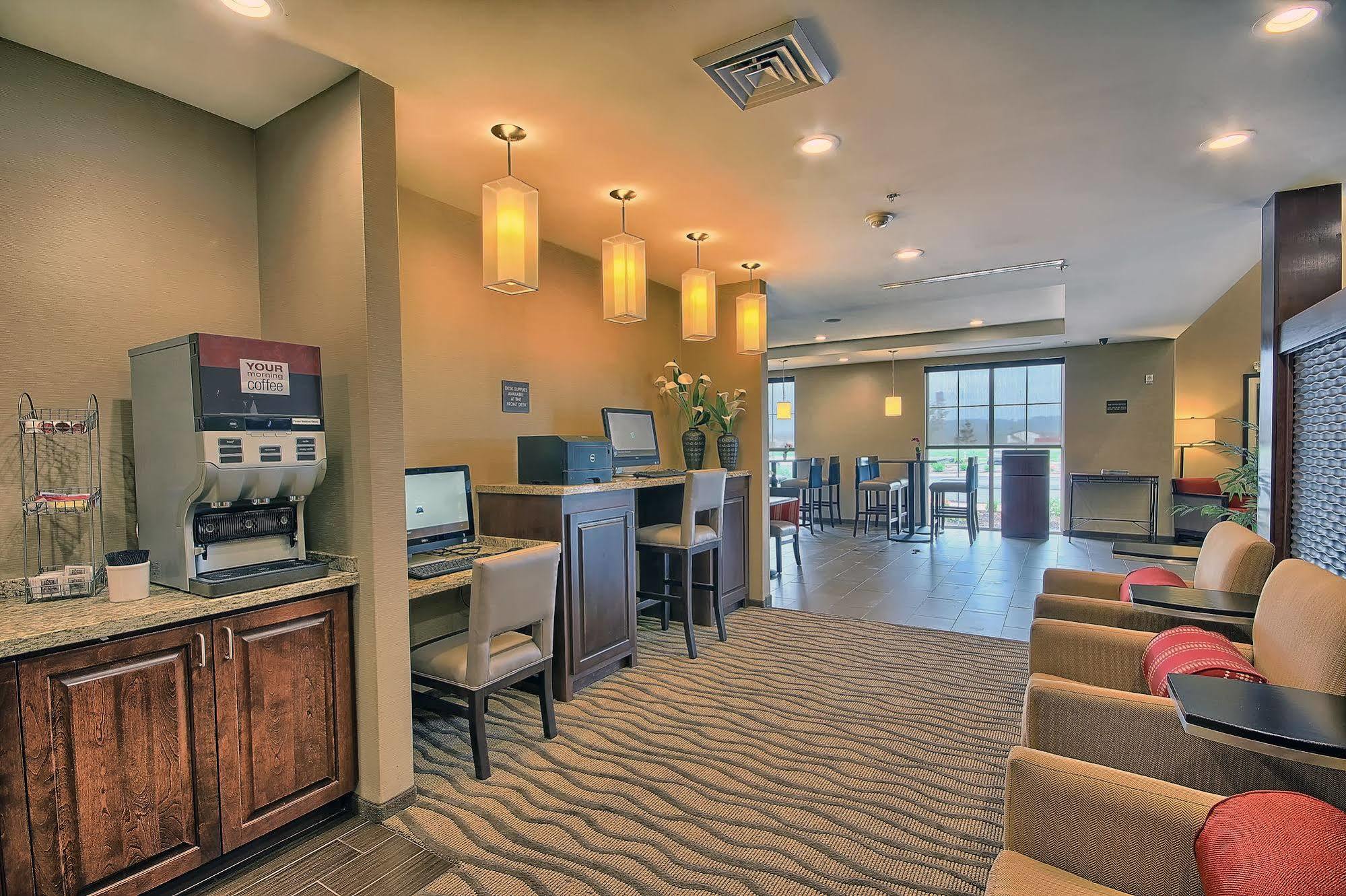 Comfort Suites Marietta-Parkersburg Экстерьер фото